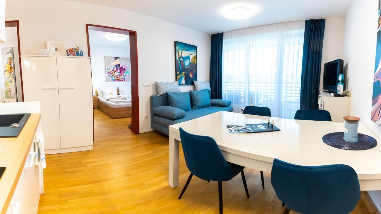 Bella Mura Blue Apartment مورفسكه تيبليتسه المظهر الخارجي الصورة